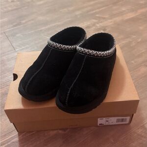 UGG Black Kids Slippers with Silver Trim